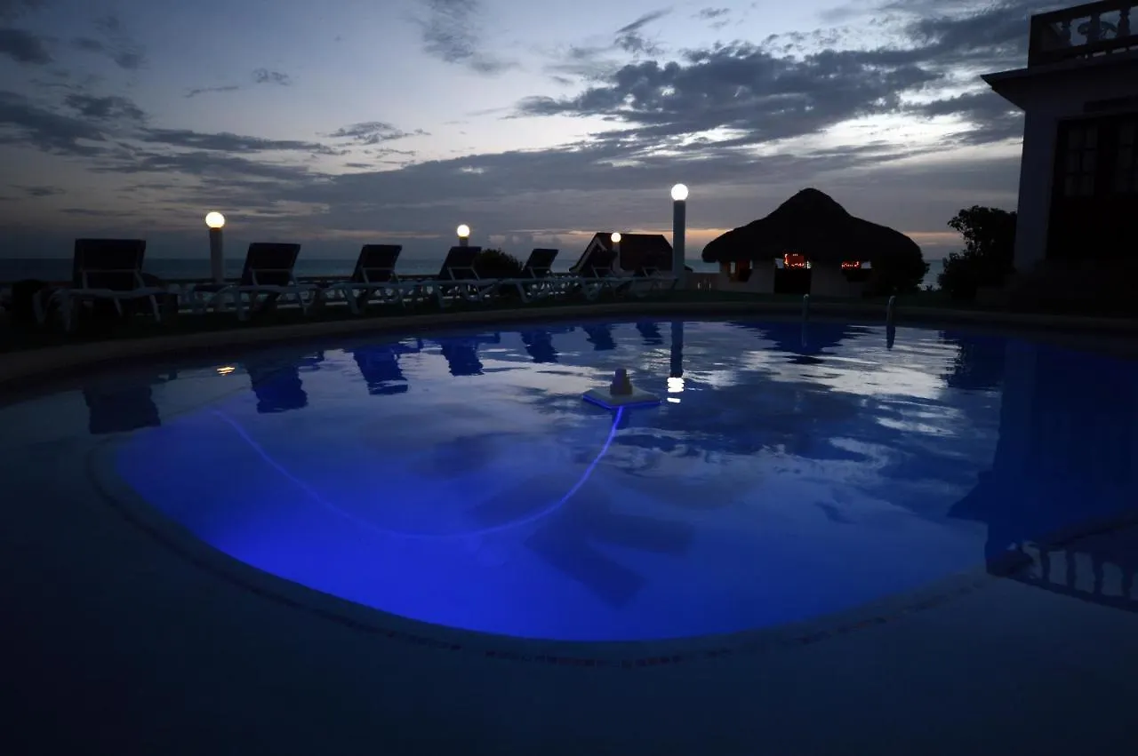 **** Nocleg ze śniadaniem Beyond Sunset Resort & Villas Treasure Beach Jamajka