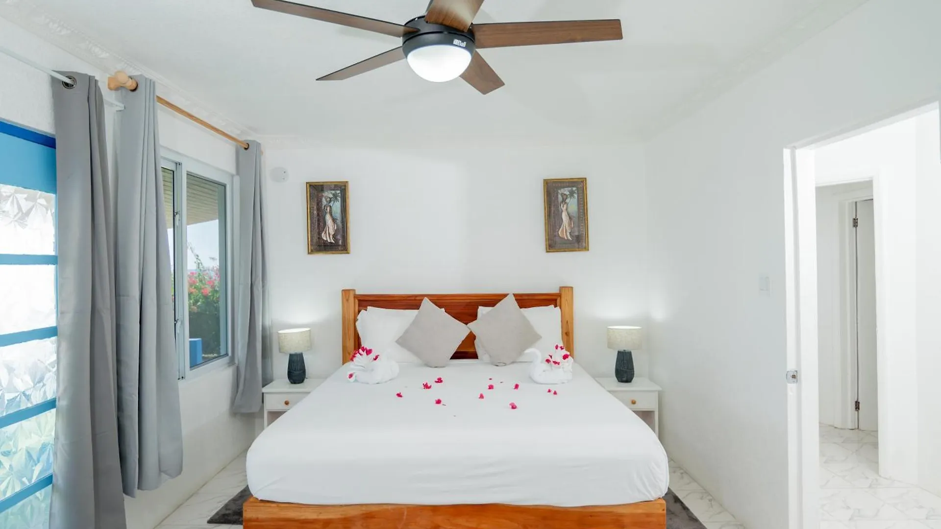 Beyond Sunset Resort & Villas Treasure Beach 4*,  Jamaica