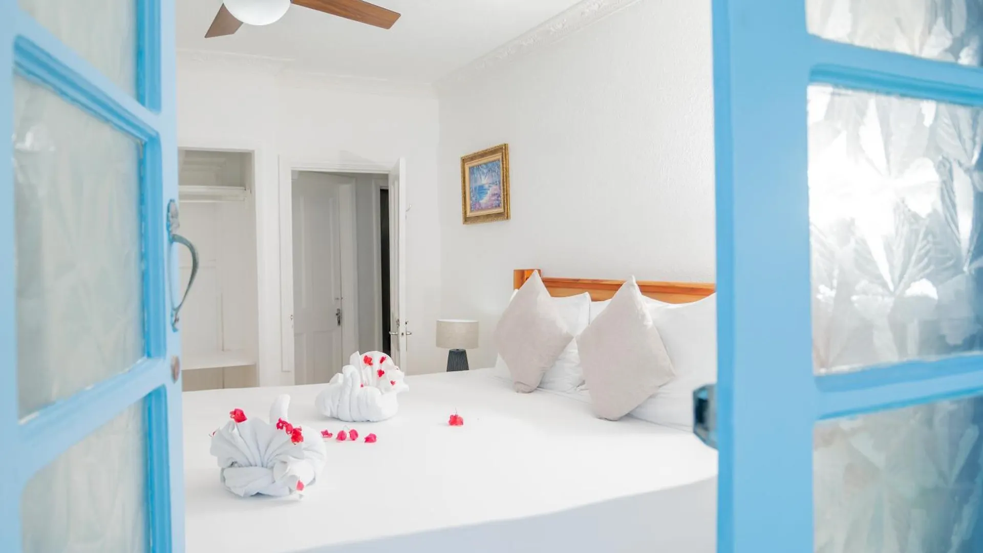 Beyond Sunset Resort & Villas Treasure Beach