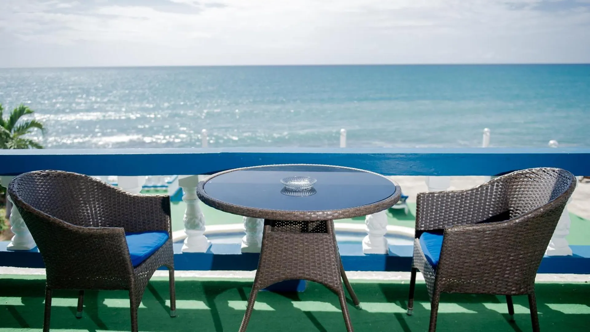 Beyond Sunset Resort & Villas Treasure Beach